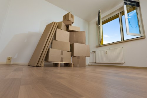 Move-in assistance at Storage Balham