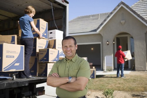 Efficient loading and unloading by Balham removal experts